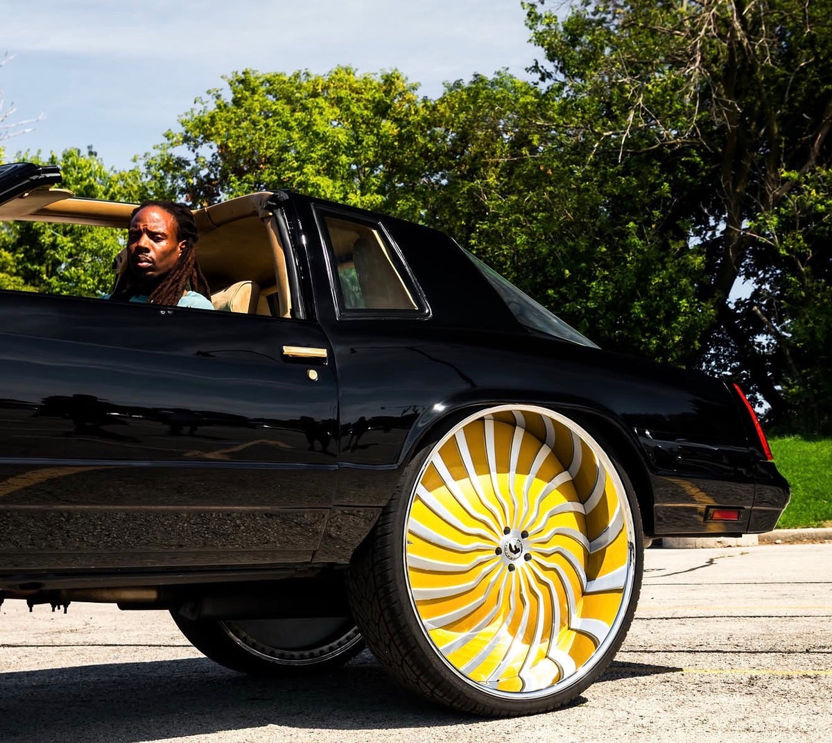 "THE LEGEND" GET YO MONTE UP GRAND PRIZE GIVE-AWAY!